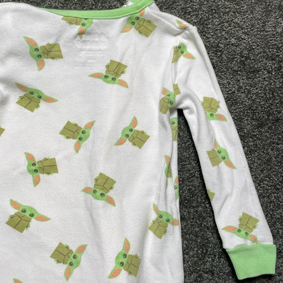Star Wars Mandalorian Baby Yoda Grogu 1 PC Pajamas Sleeper CUTEST IN THE GALAXY - Picture 7 of 8